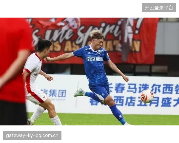 亚泰与吴钩：两家“零”争霸，如何在零距离下打造零差距的竞争力？